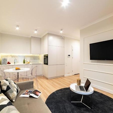 Mennica Residence Luxury Location Варшава Экстерьер фото