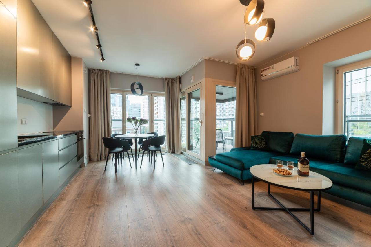 Mennica Residence Luxury Location Варшава Экстерьер фото