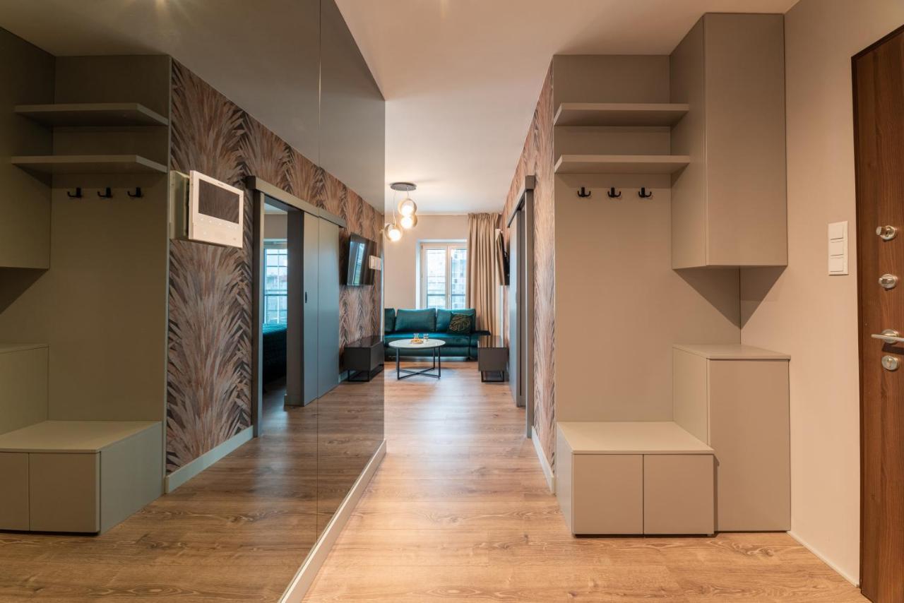 Mennica Residence Luxury Location Варшава Экстерьер фото